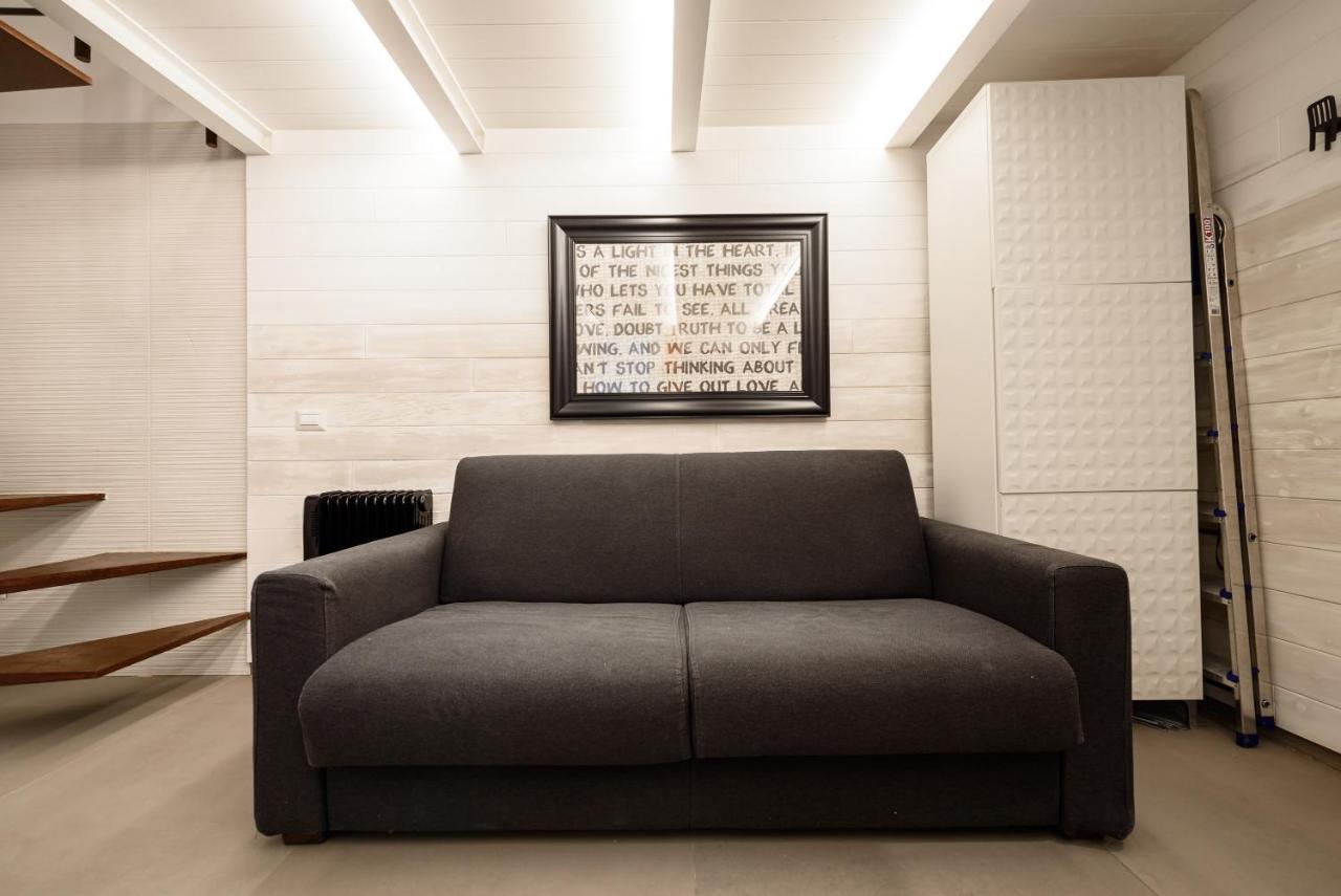 Riviera Di Chiaia 155 Apartment Naples Exterior photo