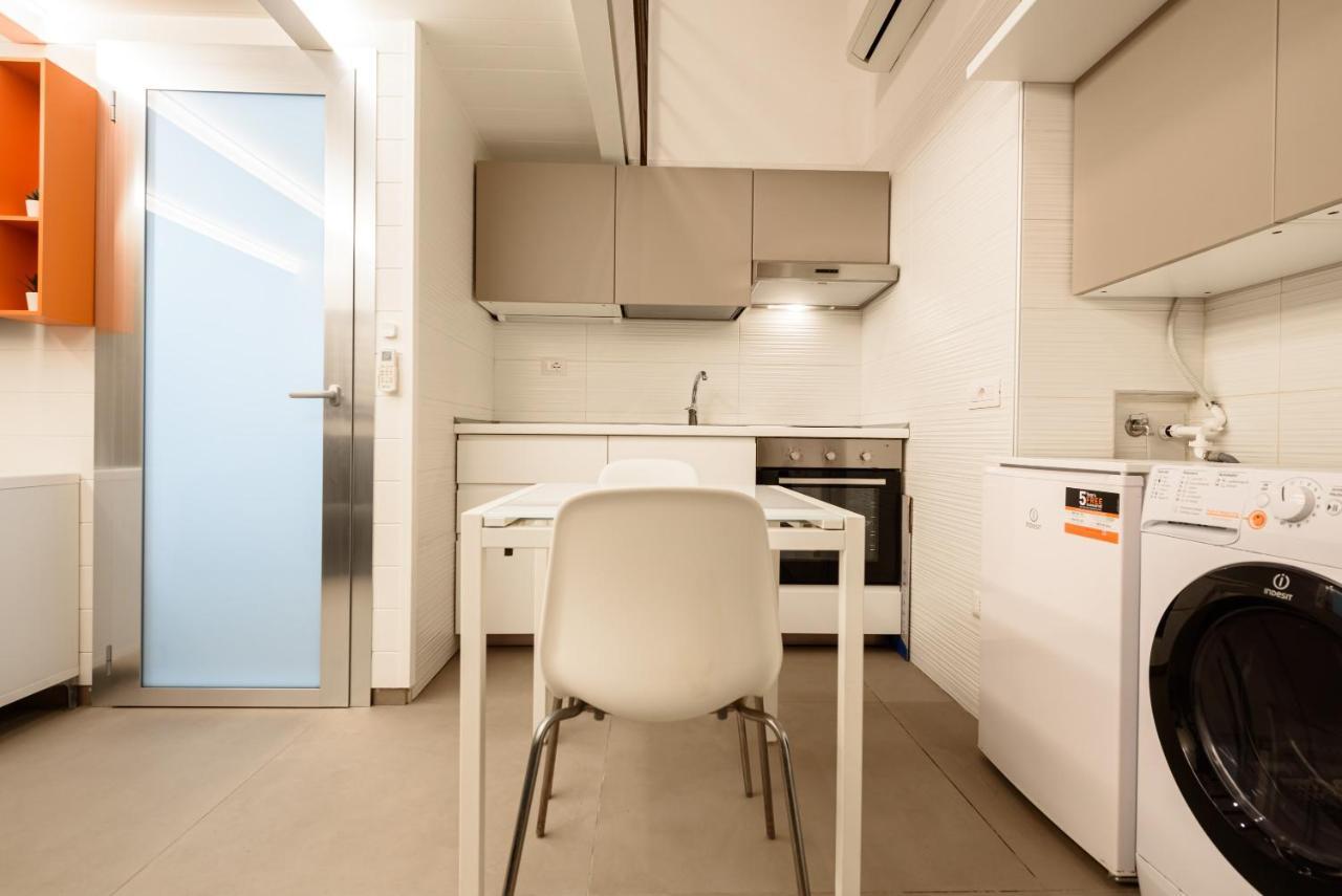 Riviera Di Chiaia 155 Apartment Naples Exterior photo